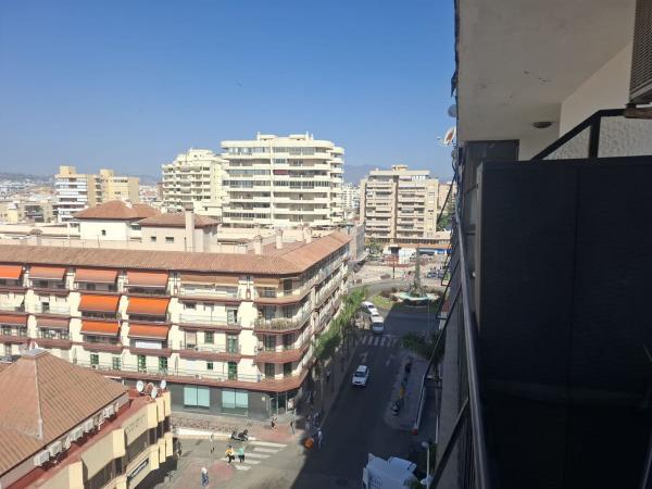 Sale of flat in Piso en Avenida Condes de San Isidro, Zona Puerto Deportivo, Fuengirola, Fuengirola
photo 1