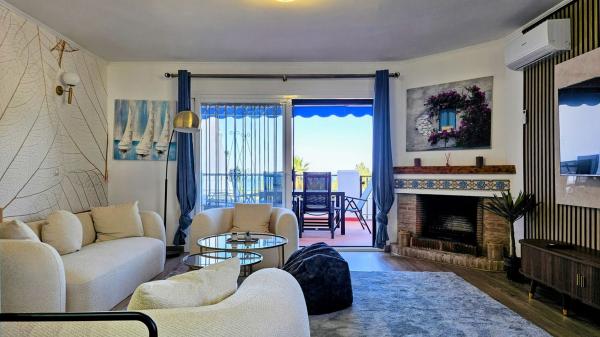Chalet pareado en Don Jose de Orbenaje, 36, Sitio de Calahonda, Mijas photo 4