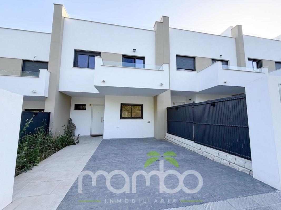 Properties for sale and rent in Spain photo 1