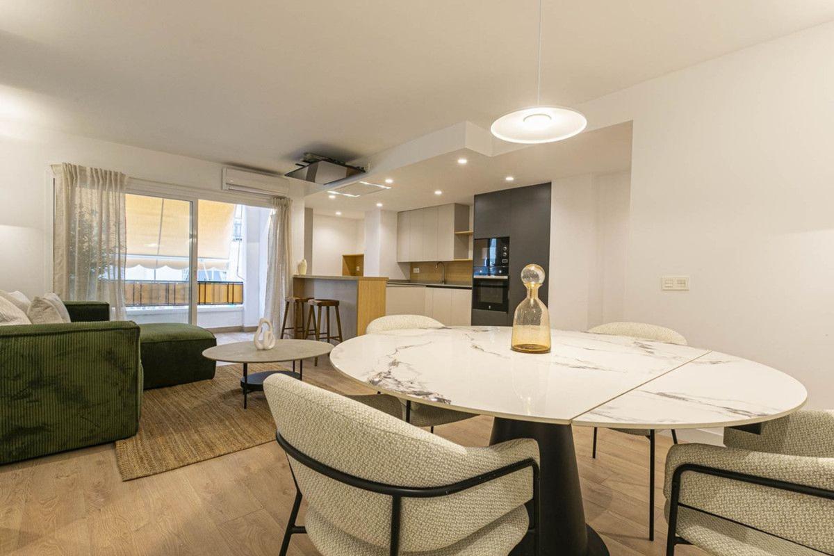 Venta de piso en Piso en Calle 11 de Marzo, 10, Playa Bajadilla-Puertos, Marbella, Marbella
photo 4
