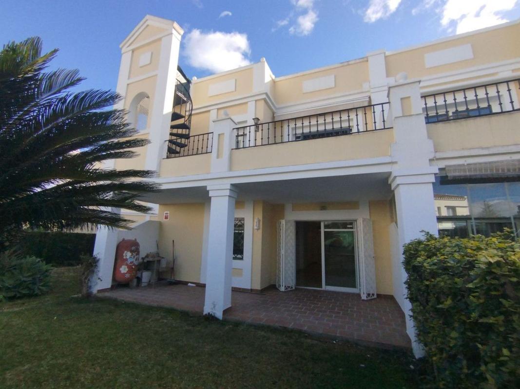 Venta de piso en Piso en Avenida del Prado, Aloha, Marbella, Marbella
photo 1