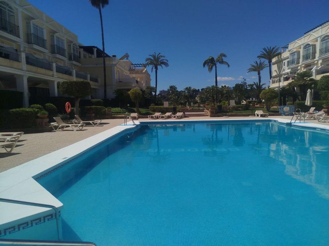 Venta de piso en Piso en Avenida del Prado, Aloha, Marbella, Marbella
photo 3