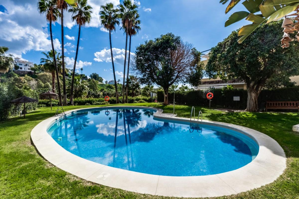 Venta de piso en Piso en La Quinta, Benahavís, Benahavís
photo 1