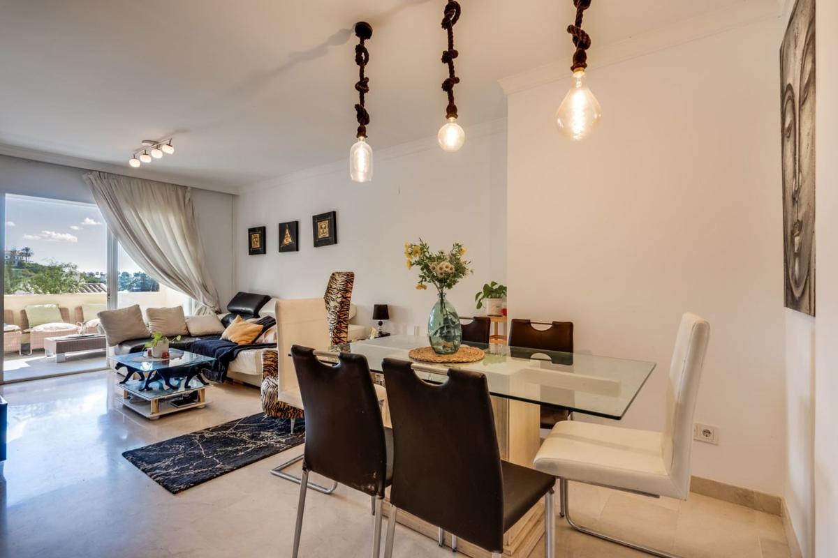 Venta de piso en Piso en La Quinta, Benahavís, Benahavís
photo 4