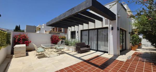 Casa o chalet independiente en Calle Santa Elena, Capellanía - Retamar, Alhaurín de la Torre photo 1