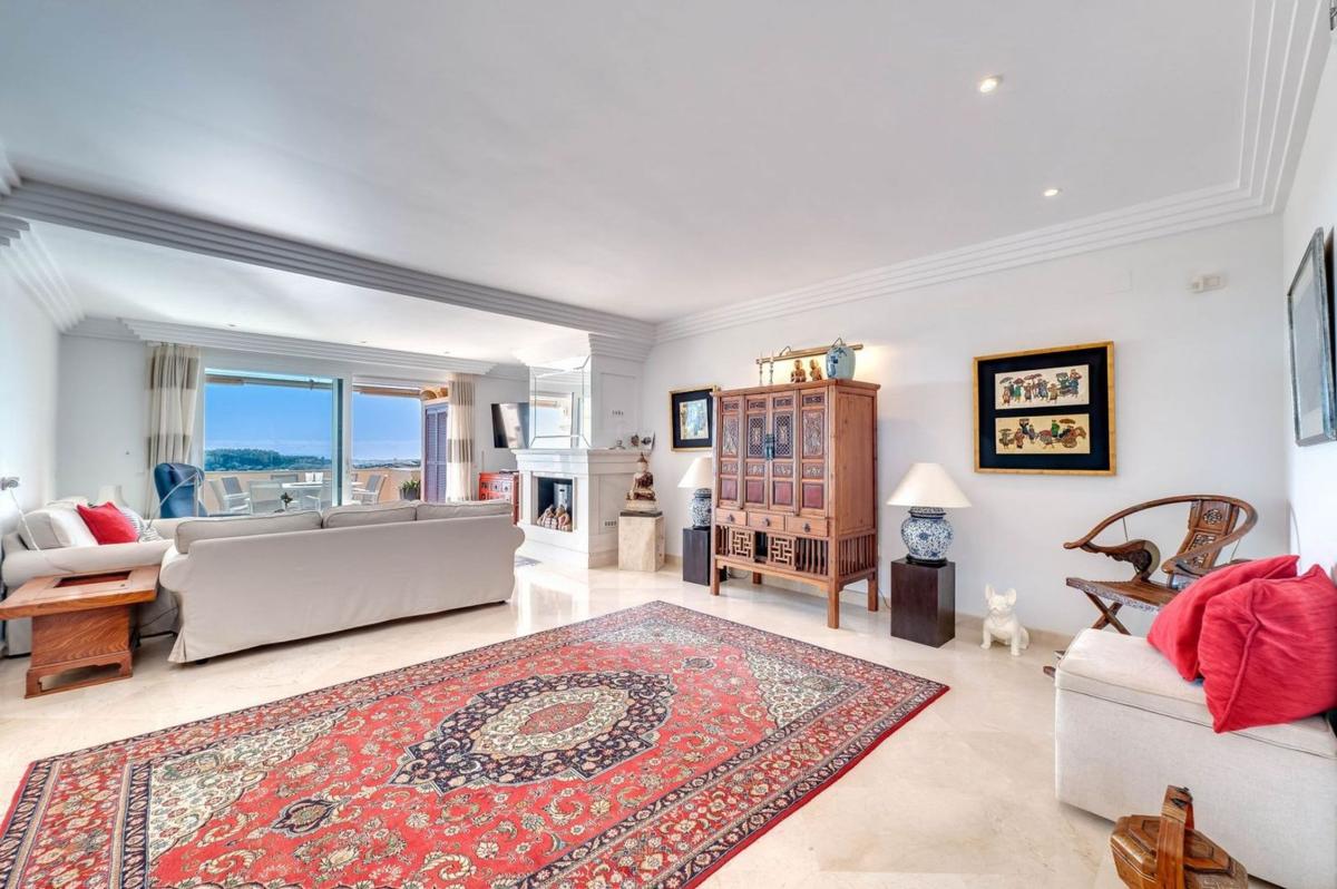 Venta de piso en Piso en Calle los Jazmines, Nueva Andalucía, Marbella, Marbella
 photo 4