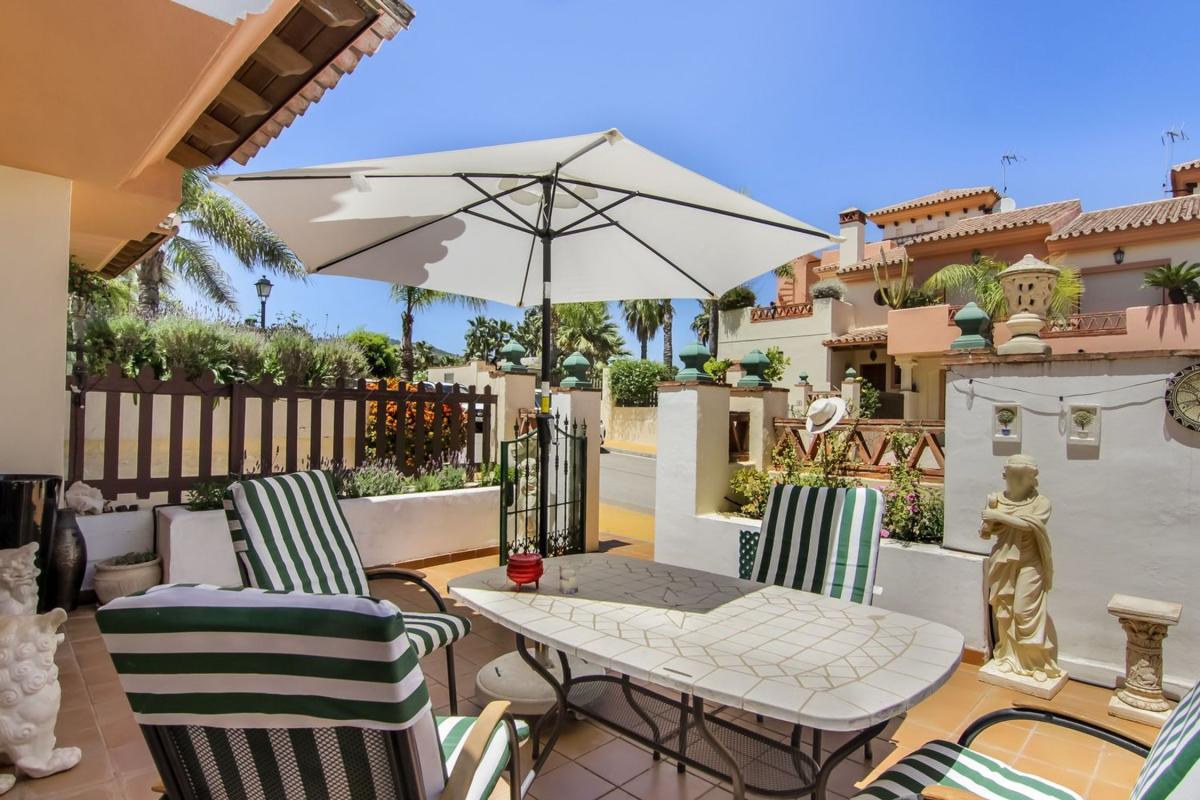 Properties for sale and rent in Spain photo 5