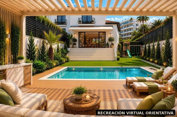 Chalet pareado en Calle Vicente Aleixandre, Zona Calvario, Estepona photo 1