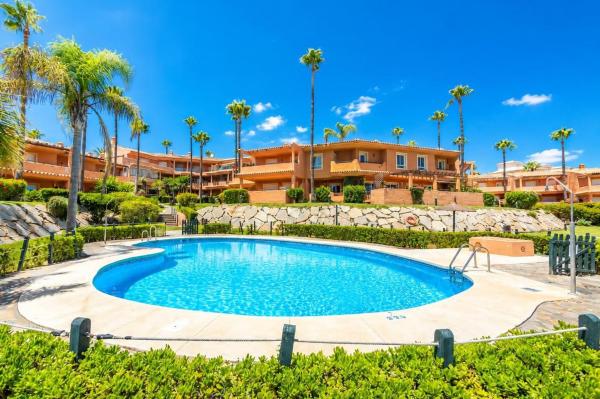 Sprzedaż mieszkania w Piso en Urbanizacion el Mirador de Bermuda Beach, Buenas Noches, Estepona, Estepona
 photo 4