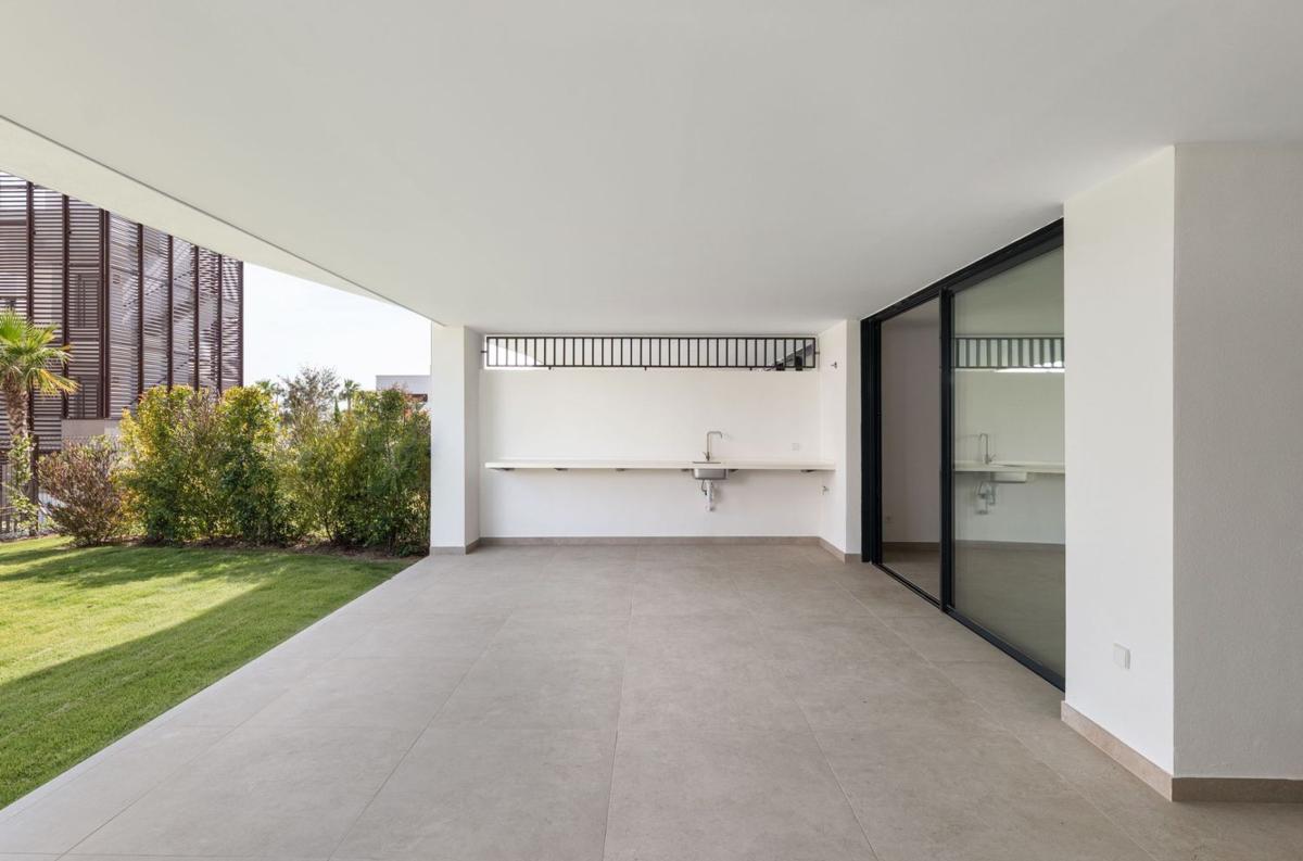 Продажа квартиры на Piso en C. Lago de Sanabria, Bel-Air, Estepona, Эстепона
photo 4