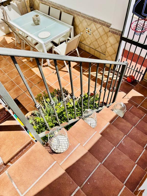 Properties for sale and rent in Spain photo 3