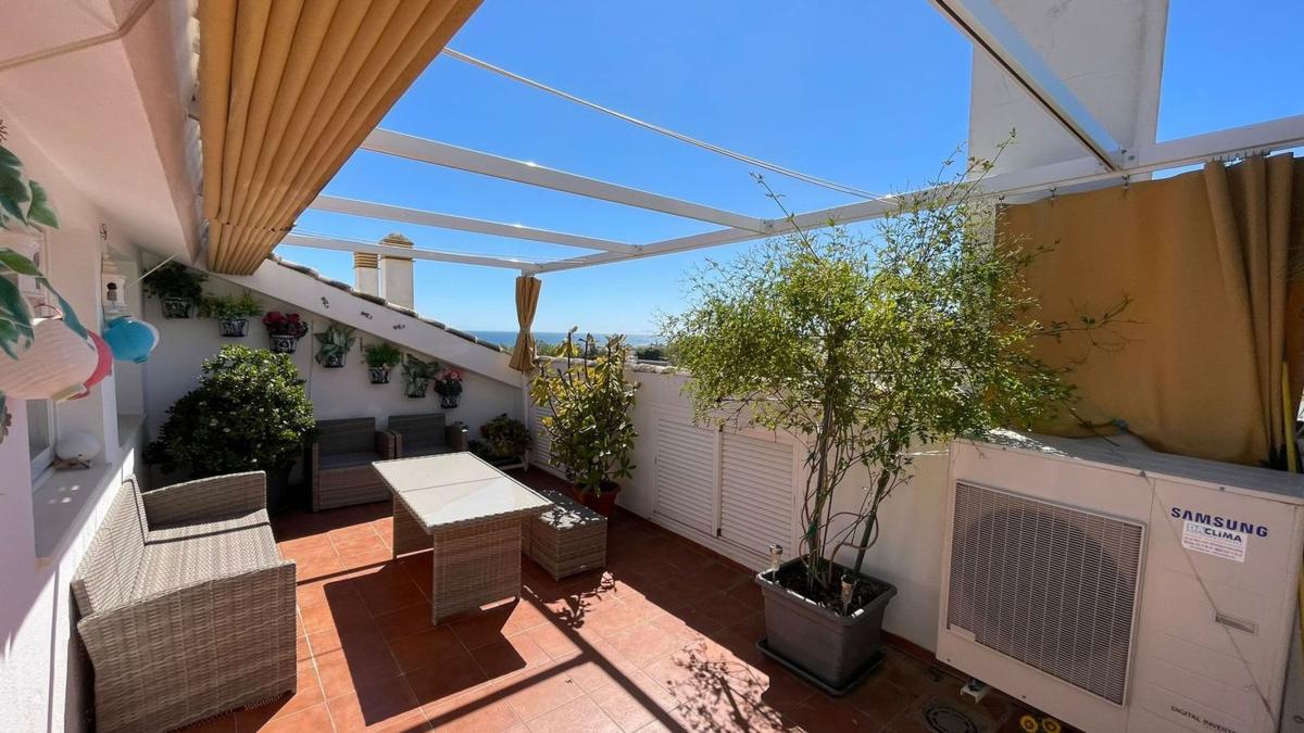 Duplex sale in Dúplex en Costa Nagueles,I, La Carolina-Guadalpín, Marbella, Marbella photo 1