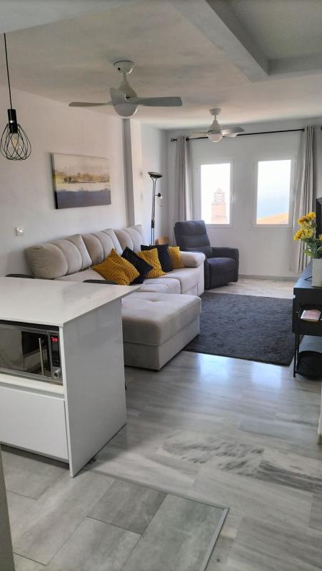 Продажа квартиры на Piso en Calle Dalia, 3 Bloque, Los Nadales - Tio Charles, Benalmádena, Бенальмадена
 photo 3
