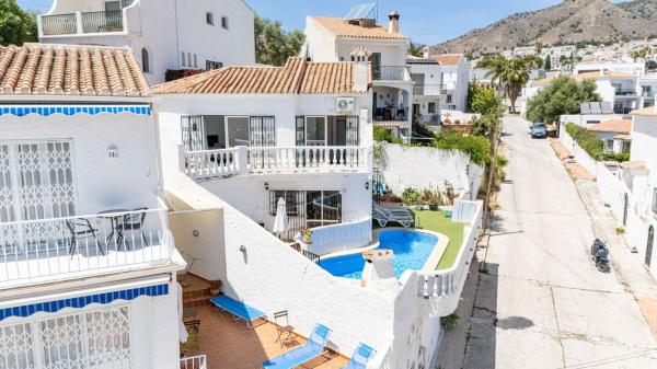 Casa o chalet independiente en Calle Úbeda, 11, Nueva Nerja, Nerja thumbnail 2