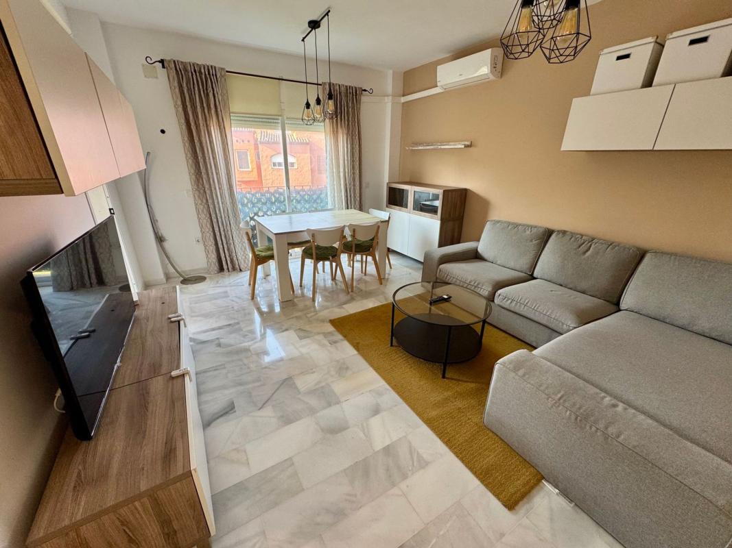 Продажа квартиры на Piso en Avenida de los Andaluces, 1, Casasola, Estepona, Эстепона
photo 1