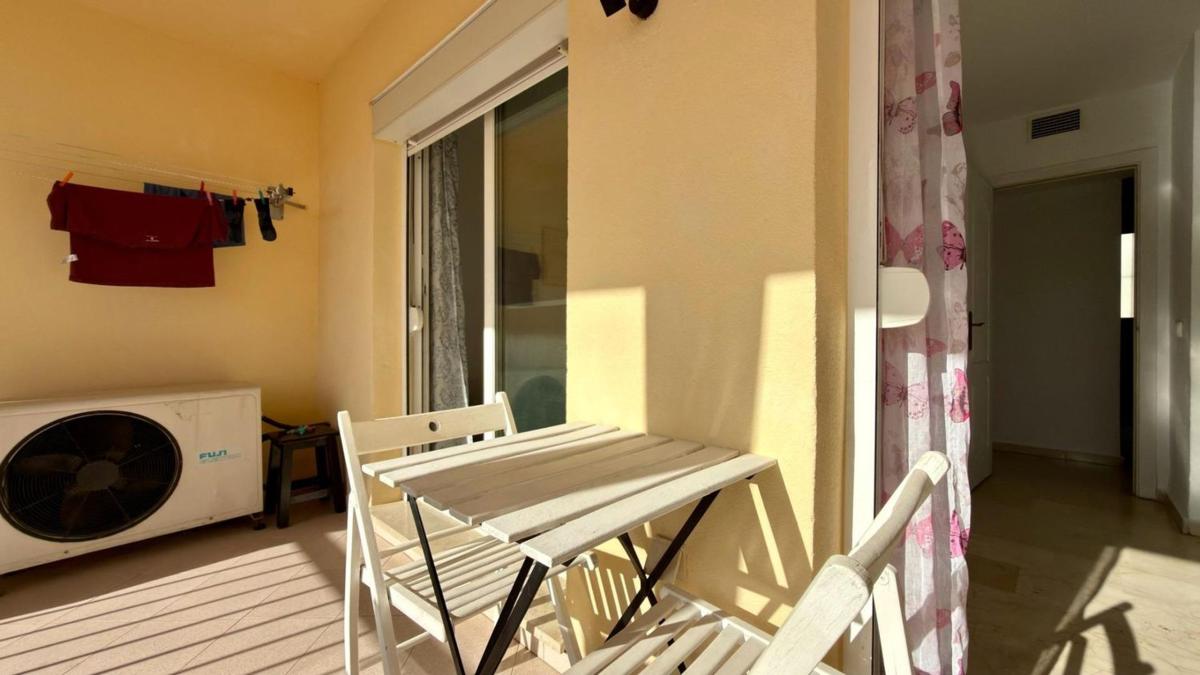 Venta de piso en Piso en Calle Ancla, Zona Centro Comercial Torrequebrada, Benalmádena, Benalmádena
 photo 3