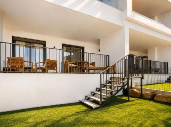 Продажа квартиры на Piso en Avenida Puerto de los Gatos de Cortijo Colorado s/n, La Cala de Mijas, Mijas, Михас
photo 1