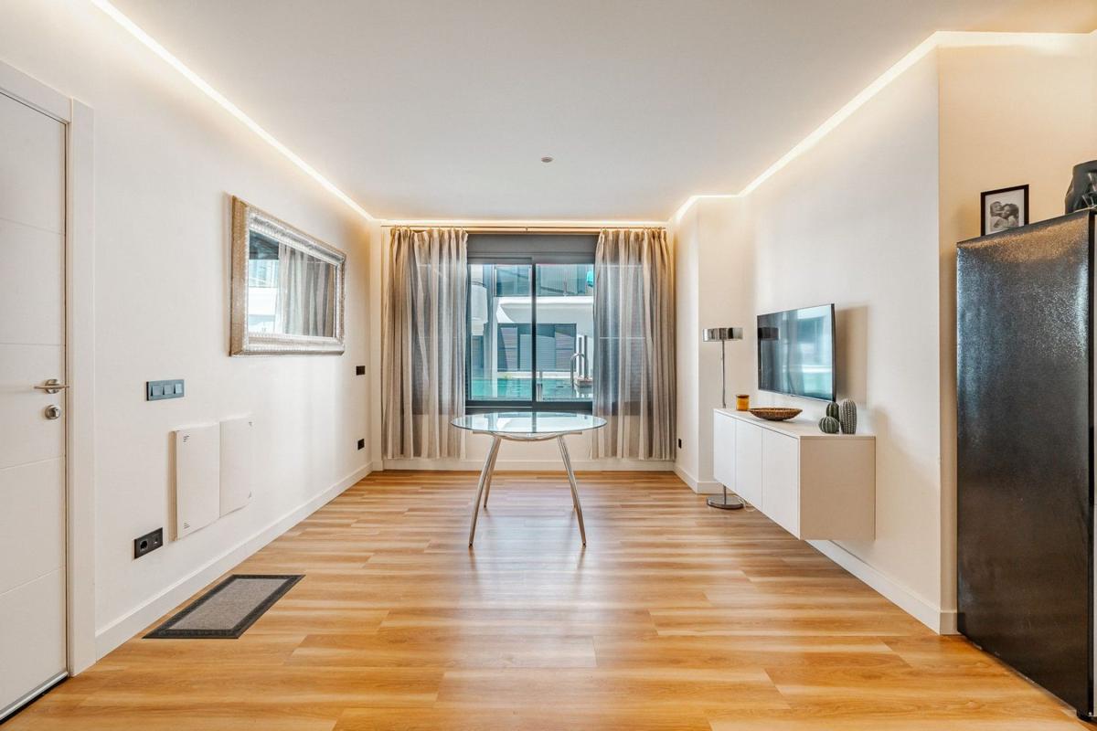 Продажа квартиры на Piso en Avenida Andalucía, 3, Centro, Estepona, Эстепона
photo 1