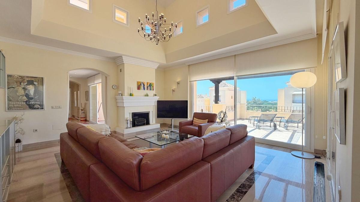 Sprzedaż duplexu w Dúplex en Antonio Zarco-elviria Sur, 24, Hacienda Elviria, Marbella, Marbella photo 3