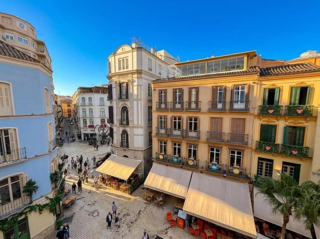 Sale of apartment in Piso en Calle Granada, Centro Histórico, Málaga, Málaga
photo 1