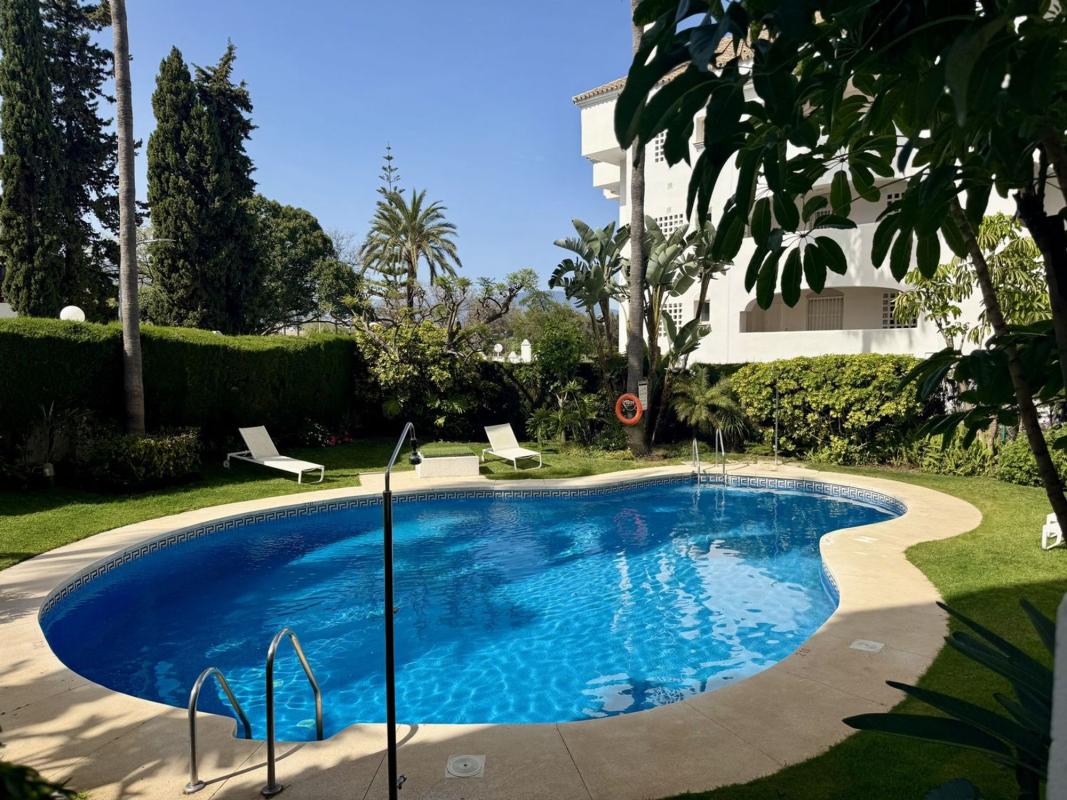 Venta de duplex en Dúplex en Guadalmina Baja, Marbella, Marbella photo 1