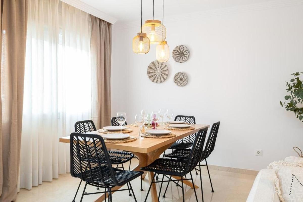 Venta de piso en Piso en Avenida Juan Gómez Juanito, 14, Zona Puerto Deportivo, Fuengirola, Fuengirola
photo 5