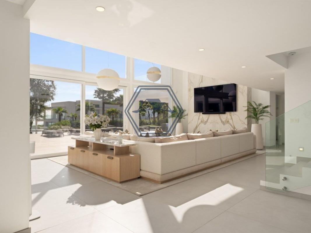 Properties for sale and rent in Spain photo 5
