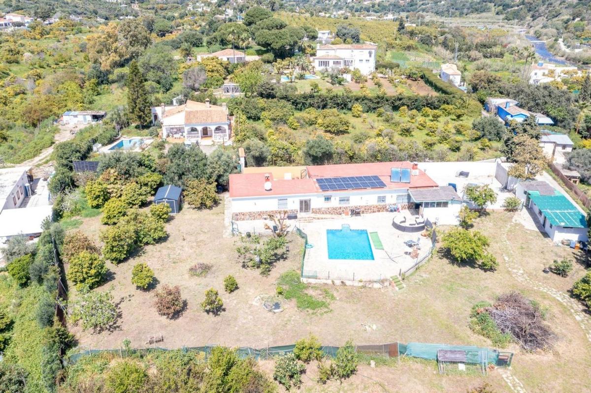 Sale of rural property in Finca rústica en Diseminado la Alberdina, 235, Las Lomas, Estepona , Estepona photo 3