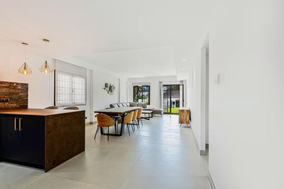 Venta de piso en Piso en Villa Marina, 21, Puerto Banús, Marbella, Marbella
photo 3