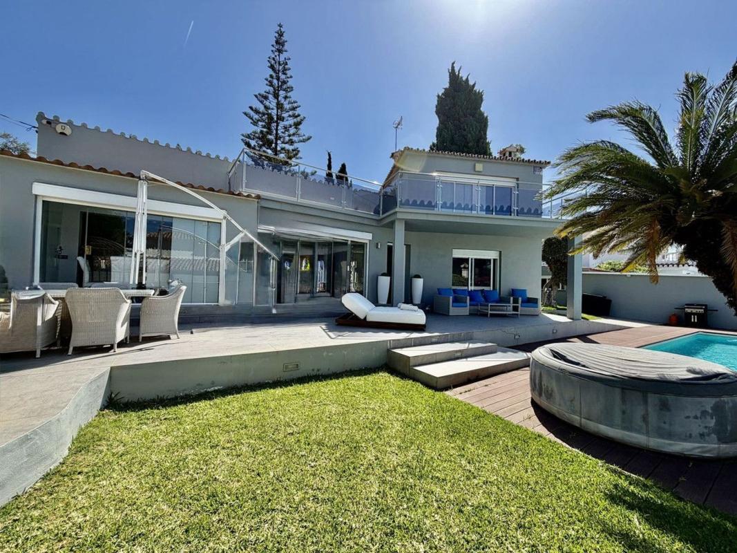 Properties for sale and rent in Spain photo 1