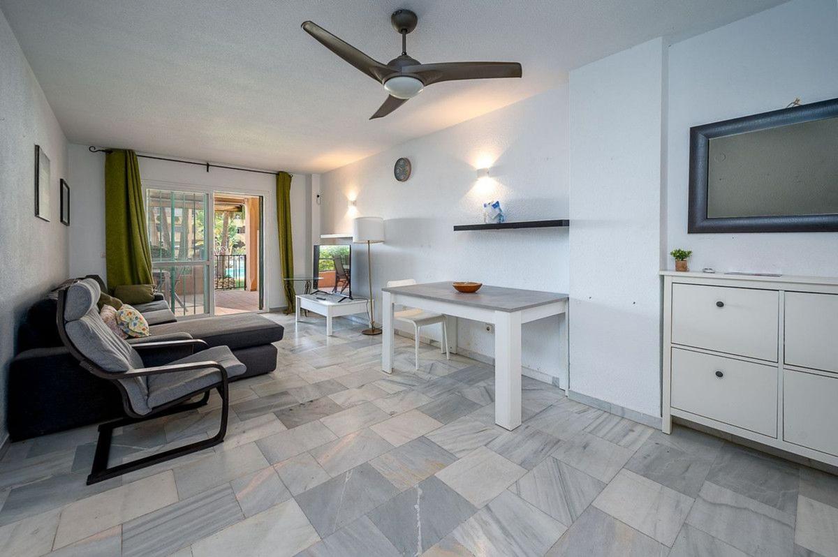 Продажа квартиры на Piso en Calle Fuengirola, La Cala de Mijas, Mijas, Михас
 photo 5