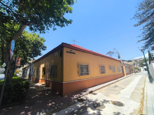 Casa o chalet independiente en Avenida Juan Sebastián Elcano, Pedregalejo - Morlaco, Málaga thumbnail 1
