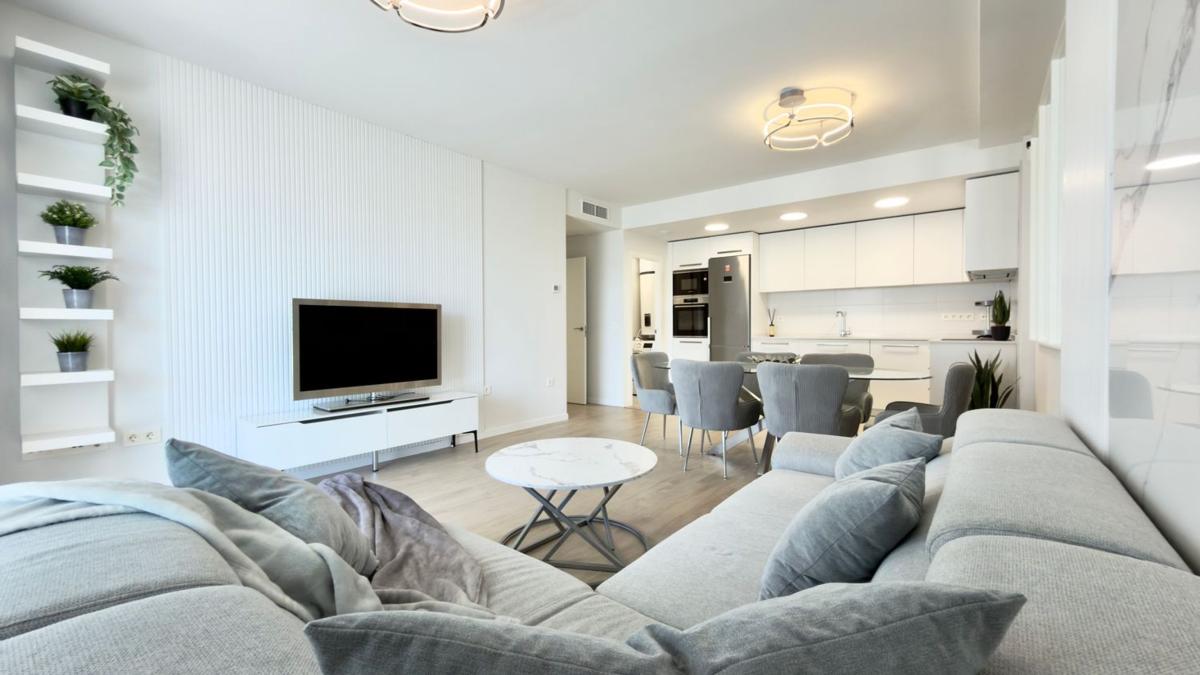 Venta de piso en Piso en Miguel De Cervantes-nva a, 59, Rodeo Alto-Guadaiza-La Campana, Marbella, Marbella
photo 1