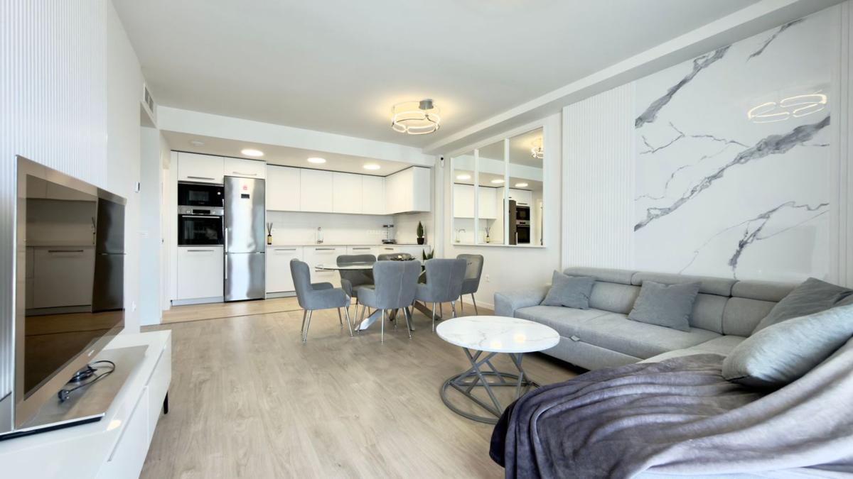 Venta de piso en Piso en Miguel De Cervantes-nva a, 59, Rodeo Alto-Guadaiza-La Campana, Marbella, Marbella
photo 3