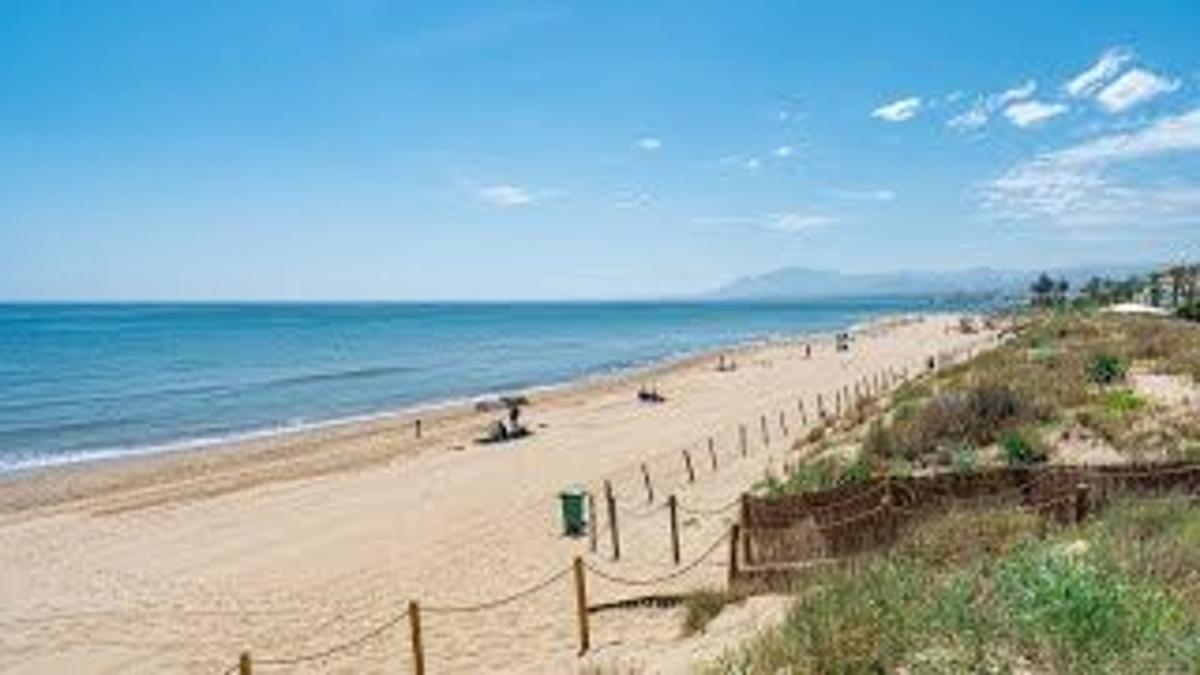 Venta de piso en Piso en Urbanizacion los Altos de los Monteros s/n, Alto de los Monteros, Marbella, Marbella
photo 1