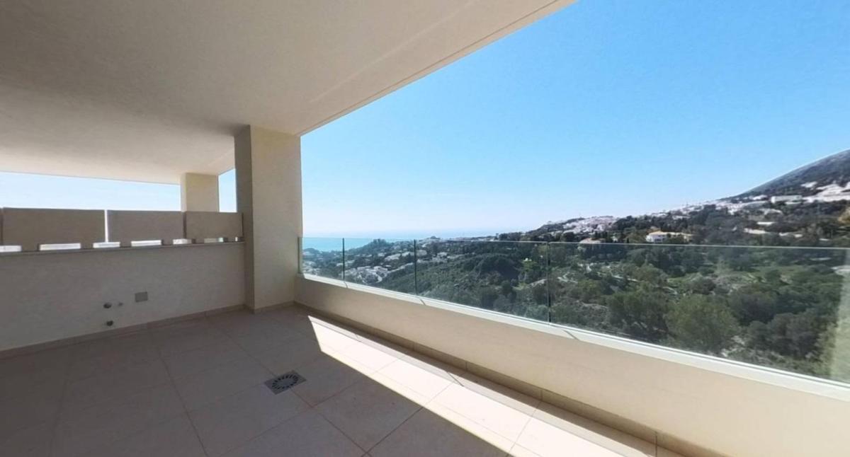 Продажа квартиры на Piso en Avenida Rocas Blancas, 16, Montealto, Benalmádena, Бенальмадена
 photo 3