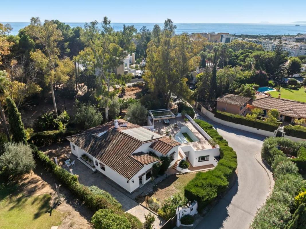 Properties for sale and rent in Spain photo 1