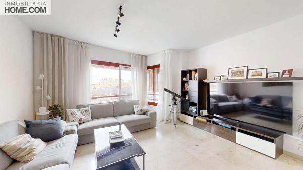 Продажа квартиры на Piso en Girón - Las Delicias - Pacífico, Málaga, Малага
photo 1