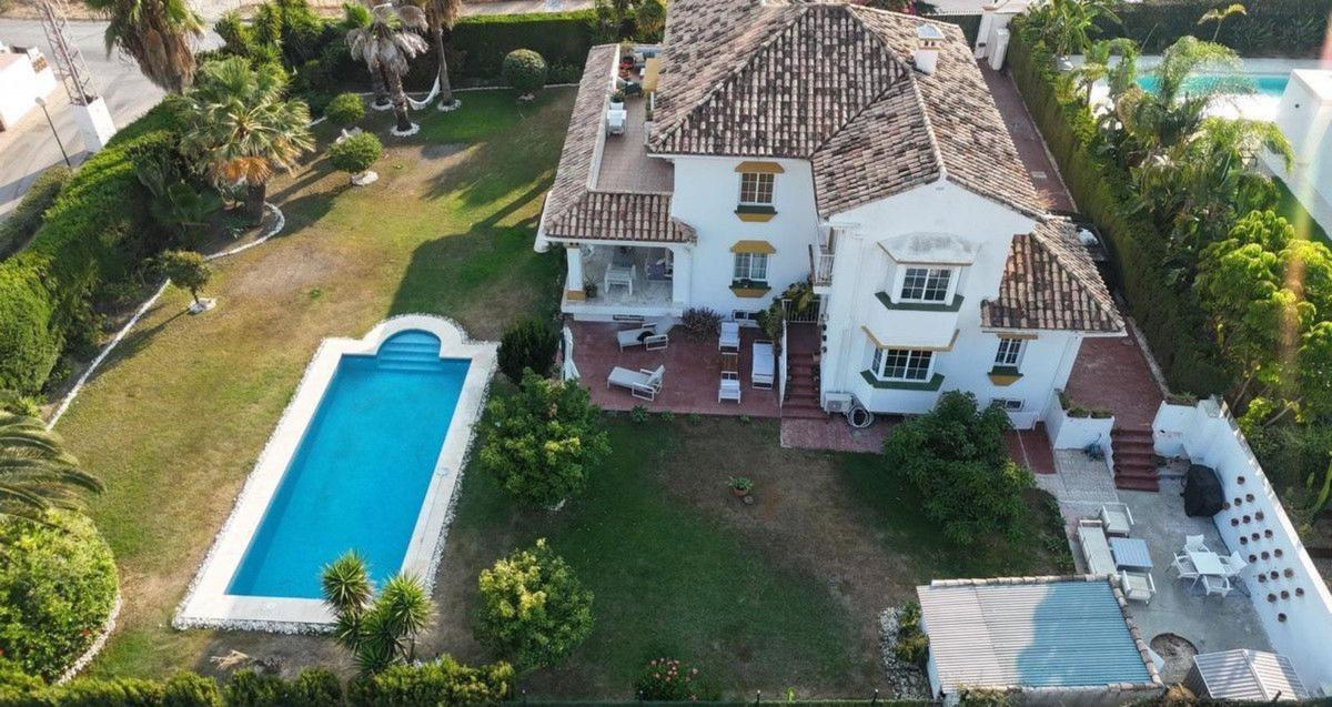 Properties for sale and rent in Spain photo 1