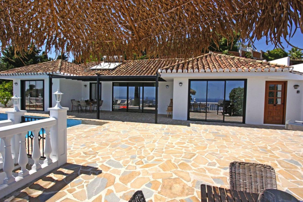 Sale of independent chalet in Casa o chalet en Centro, Benalmádena, Benalmádena
photo 5