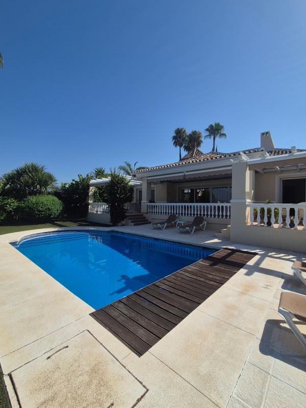Properties for sale and rent in Spain photo 2