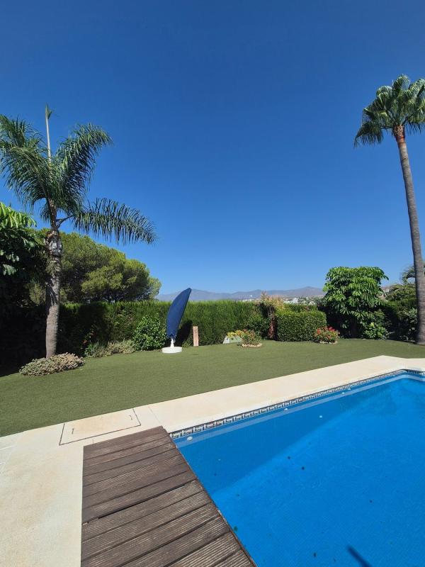 Properties for sale and rent in Spain photo 3