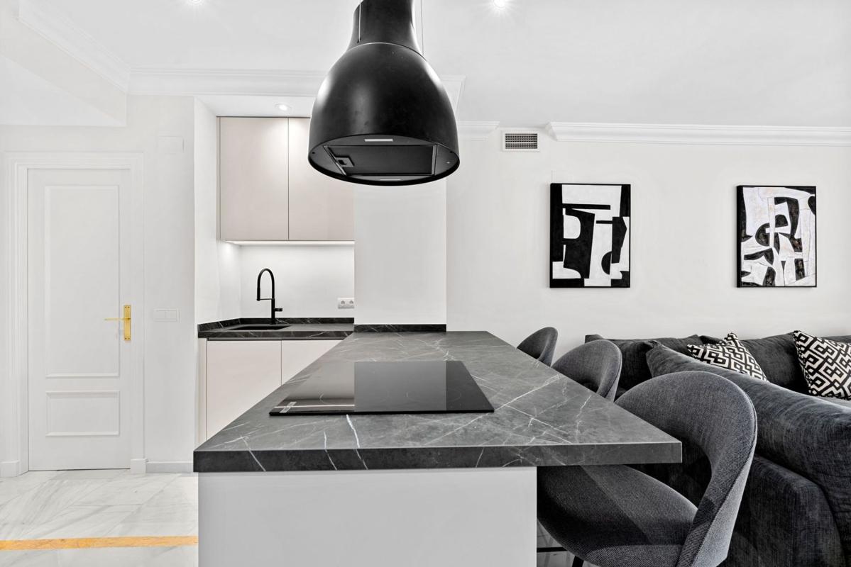 Venta de piso en Piso en Calderon De La Barca-nva, 73, Los Naranjos, Marbella, Marbella
 photo 3