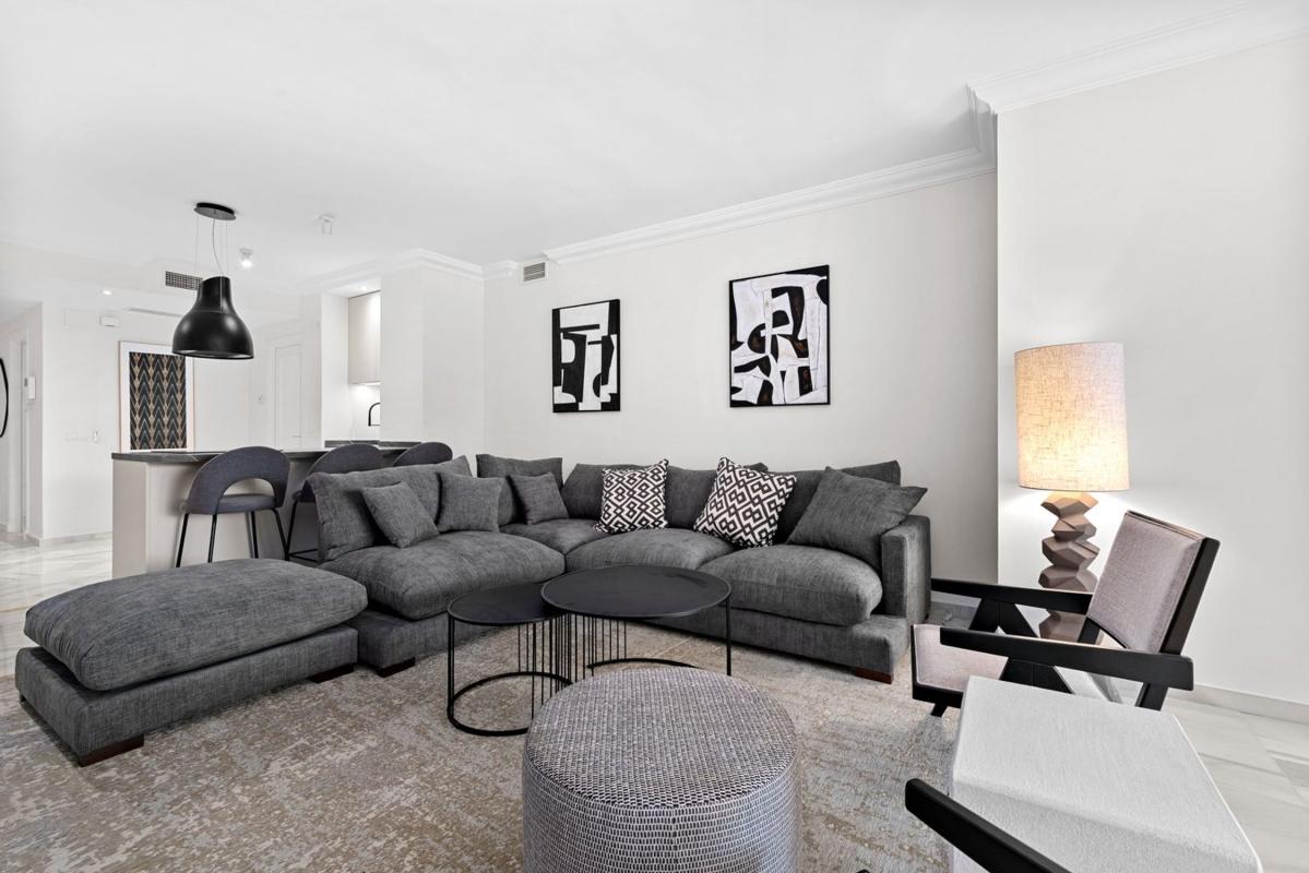 Venta de piso en Piso en Calderon De La Barca-nva, 73, Los Naranjos, Marbella, Marbella
 photo 4