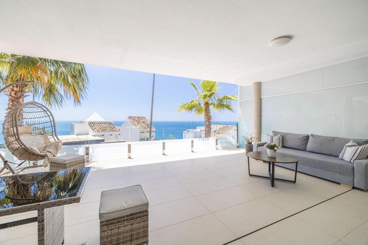 Продажа квартиры на Piso en Calle Rododendro, El Higuerón - Capellanía, Benalmádena, Бенальмадена
photo 5