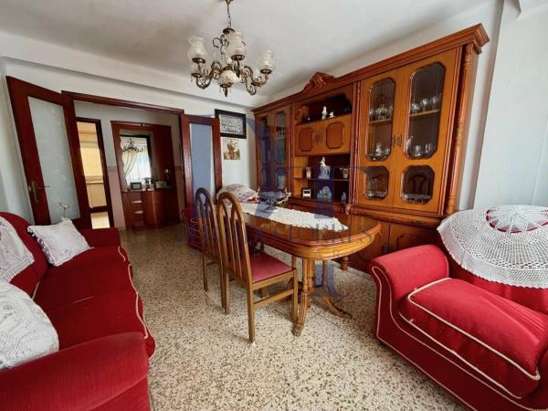 Sale of flat in Piso en Centro, Vélez-Malaga, Vélez-Málaga
thumbnail 1