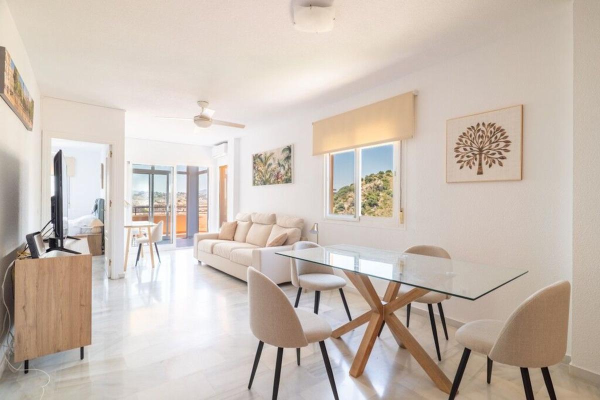 Продажа квартиры на Piso en Los Pacos, Fuengirola, Фуэнхирола
photo 2