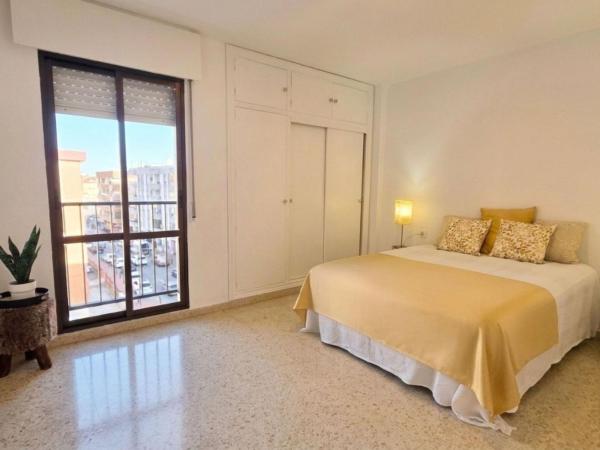 Venta de piso en Piso en Calle Granada, 3, Playa del Rincón, Rincón de la Victoria, Rincón de la Victoria
 photo 1