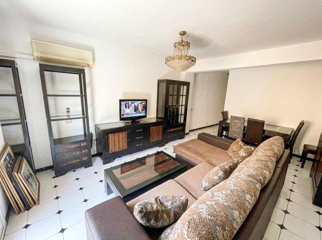 Sale of apartment in Piso en Avenida de la Estación, Zona Puerto Deportivo, Fuengirola, Fuengirola
 photo 2