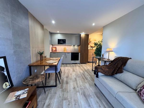 Sale of flat in Piso en Calle Capitán Marcos García, Carranque - Haza Cuevas, Málaga, Málaga
photo 1